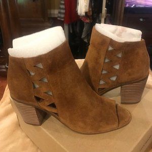 Lucky Brand  LK- Kantoah Booties NEW